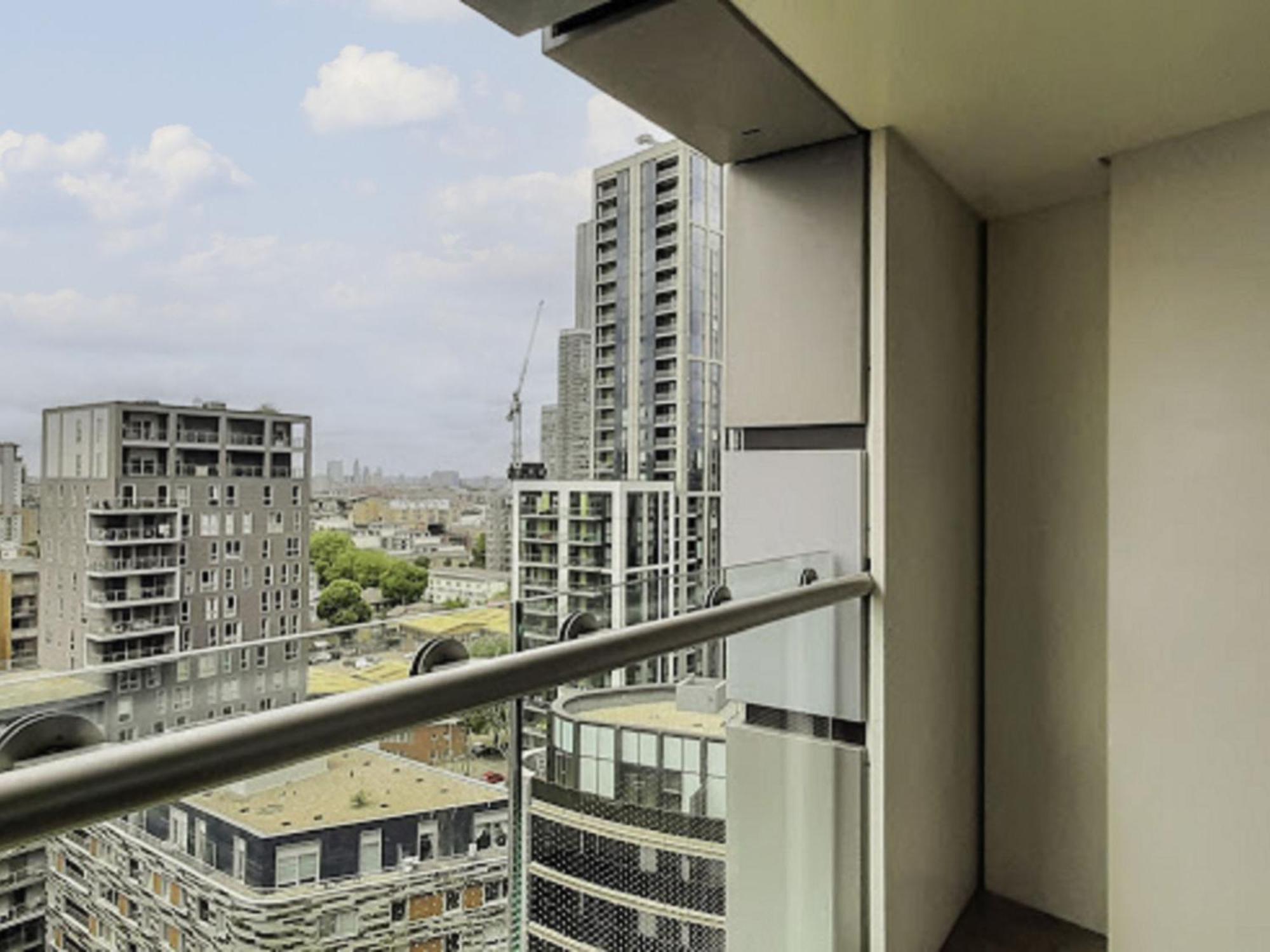 Lincoln Plaza By Interhome Londen